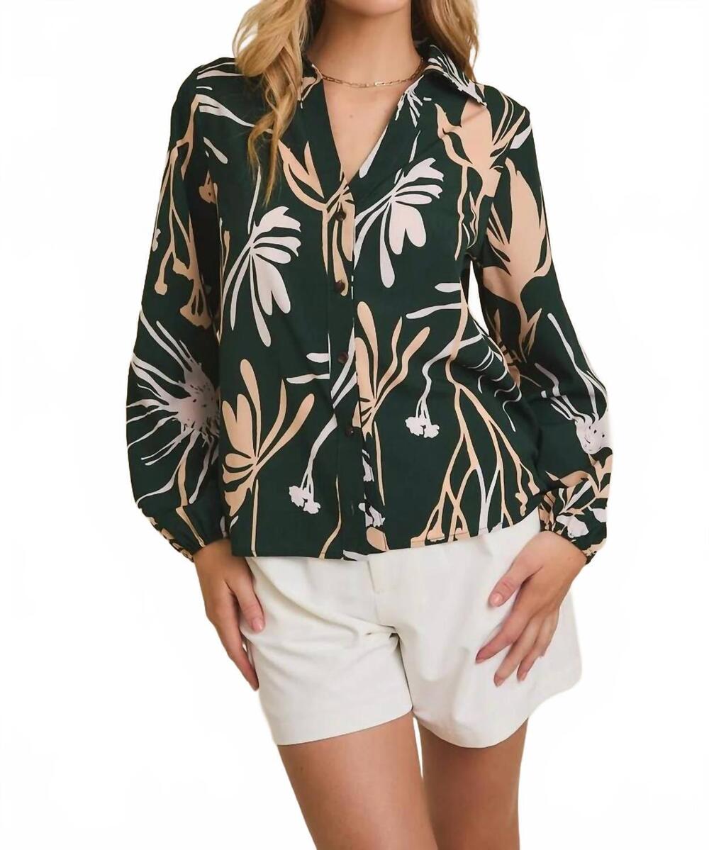 NEW GILLI floral blossom blouse in olive green